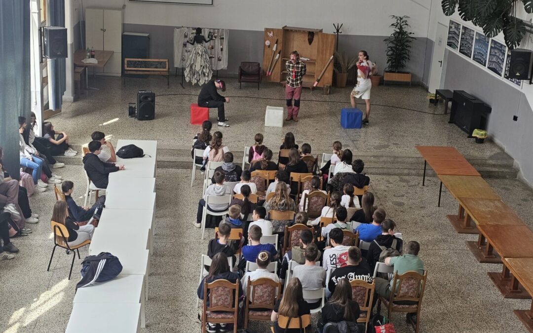 Predstava „Raspucavanje“ u OŠ Josipa Kozarca Slatina