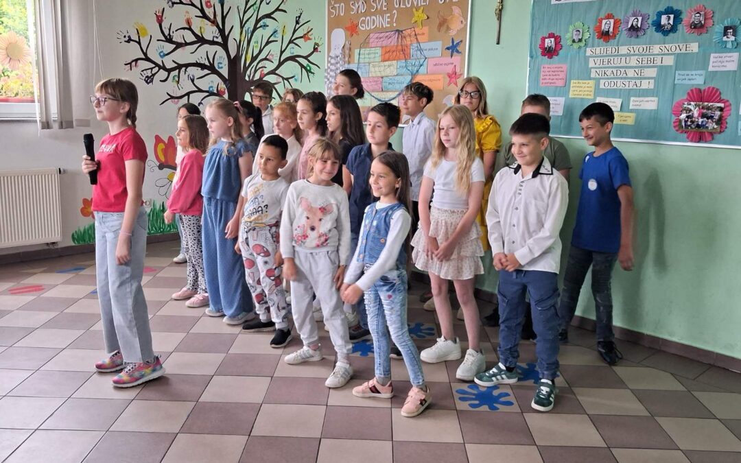 ŠKOLO, HVALA – VIDIMO SE!